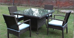 DUBLIN SQUARE OUTDOOR DINING SET