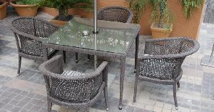 SUNBRY SQUARE OUTDOOR DINING SET