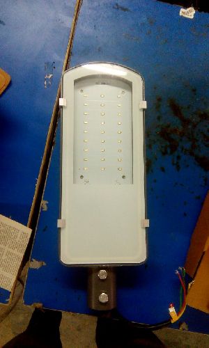 30 WATT LED STREET LIGHT