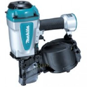 Makita Pneumatic Pallet Coil Nailer