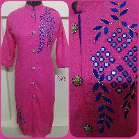 1550 Embroidered Kurtis