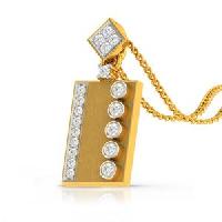 Quaint Day Diamond Gold Pendant