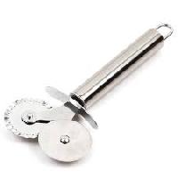 pizza pastry cutter