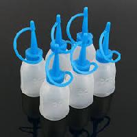 liquid glue plastic bottles