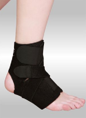 ANKLE BRACE WITH CRISS-CROSS STRAP