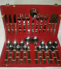 Stainless Steel Cutlery Set 11