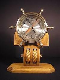Wheel Clock with Wooden Base