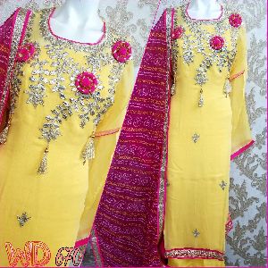 GEORGETTE HAND WORK SUITS W-670