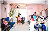 beauty parlour services
