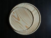 wooden pizza plate