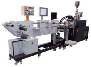 co-rotating twin extruder
