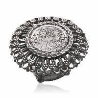 Stylish Foliate Cocktail Coin Ring
