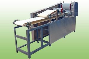 Semi Automatic Papad Making Machine