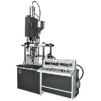 Ram Type Injection Moulding Machine