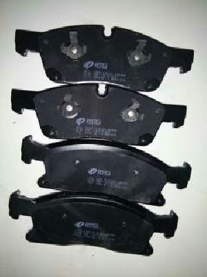 GLA 250 Brake Pads