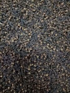 clove,  Feature : Rich In Aroma