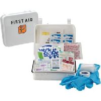 WEATHERPOOF TRAVEL FIRST AID KIT