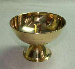 brass pooja items material