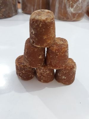 chemical free jaggery cube