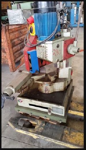 Used Pedrazzoli Super Brown Bandsaw Machine