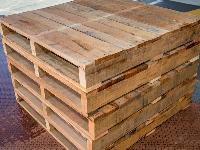 hardwood wooden pallets
