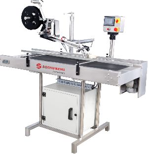 Automatic Top & Bottom Labeling Machine