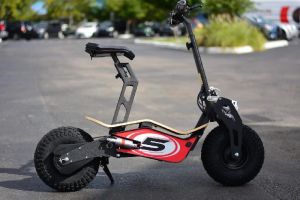 VELOCIFERO MAD 1600w 48v Electric Scooter