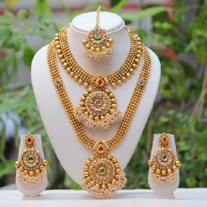 South Indian Bridal Jewellery Set