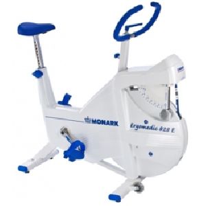 Fitness Equipments Ergomedic Cycle
