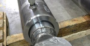 WELDED SPHERICAL BEARING MOUNTED CYLINDERS