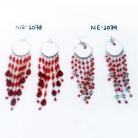 NE-1078/1079 Glass Beads Fitted earrings