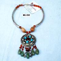 NE-308 hanging stone glass bead work pendant necklace