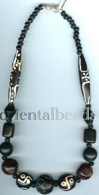 Necklaces -009