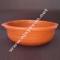 Clay Sauce Pot