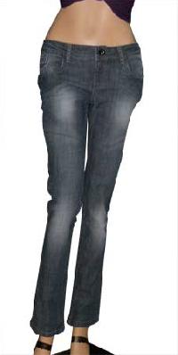 Ladies Denim Jeans  Item Code : II-LDJ-009