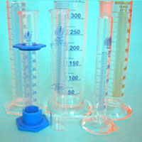 Laboratory Measuring Cylinders