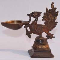 oil lamp with Bird in Bronze antique finish