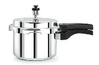 outer lid pressure cookers