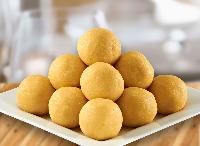 besan laddu