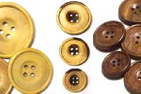 Wooden Buttons (02)