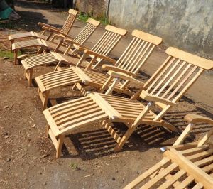 Steamer Chair Steamer Chair