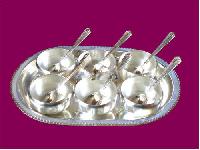 Silver Plated 6 Bowl & Tray Set