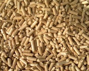 Wood Pellets,  Moisture : 6-7%