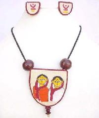 Painted Jute Necklace -05