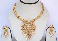 Golden Plated Polki Necklace Set