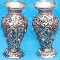 Silver Flower Vases 01