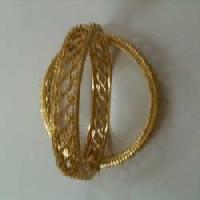 Diamond Studded Gold Bangles 002