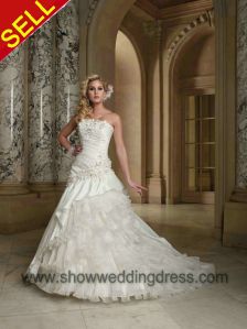 Charming Bride Wedding Dress