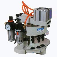 Pneumatic Button Snapping Machine