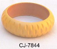 Wooden Bangle Coloured (CJ-7844)